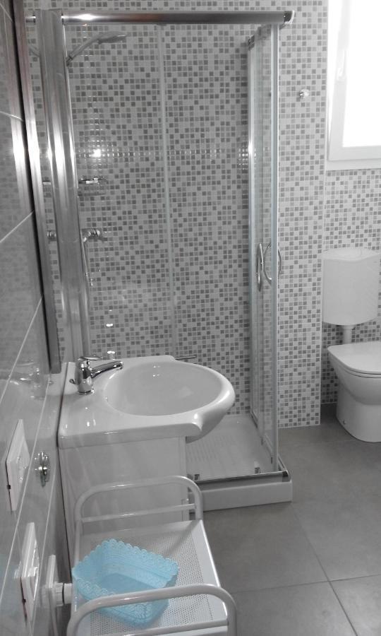 Gorizia Vacanze Appartamento In Villa Con Parcheggio Ngoại thất bức ảnh